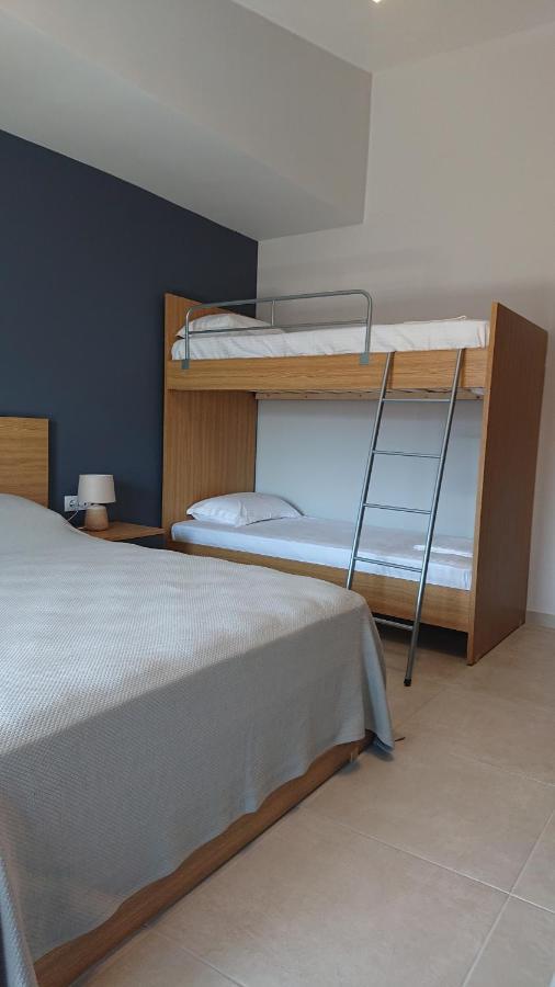 Cynthia Aparthotel Vrasná Quarto foto